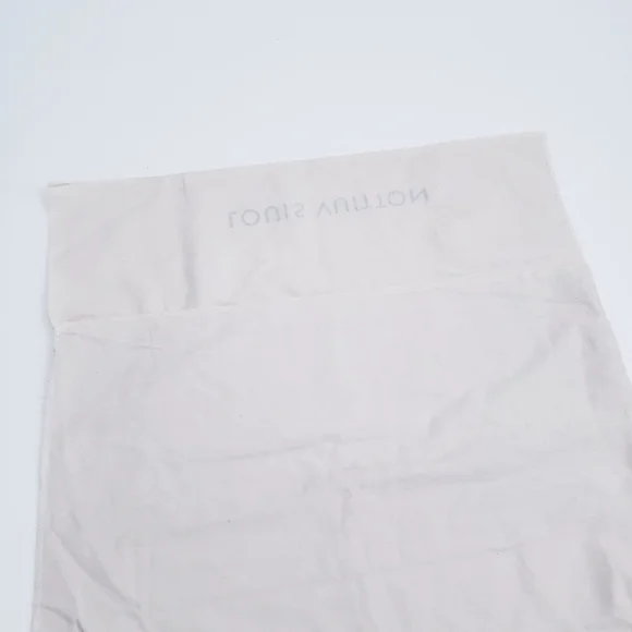 Louis Vuitton Fold Over Dust Bag - Picture 4 of 5